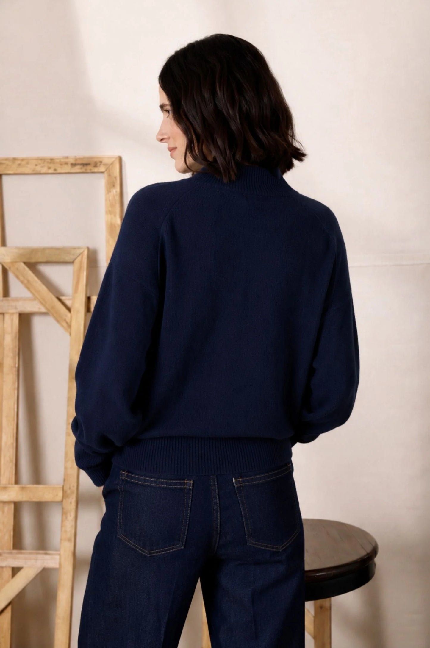CASHMERE CROPPED BOMBER