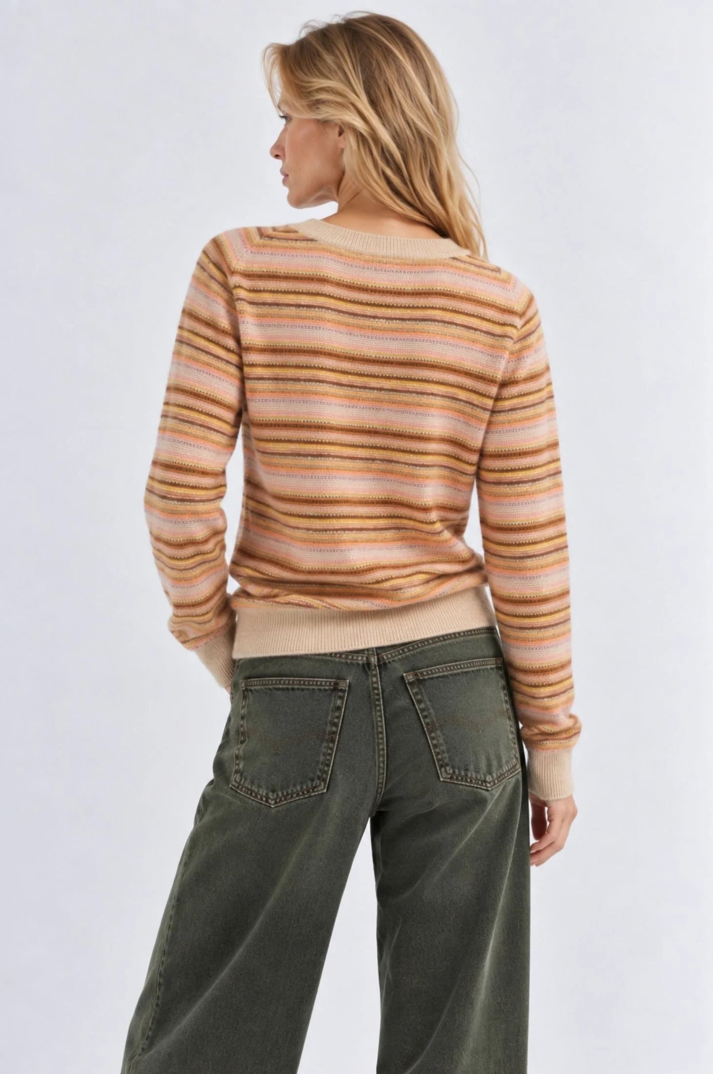 STRIPED LONG SLEEVE RAGLAN V-NECK