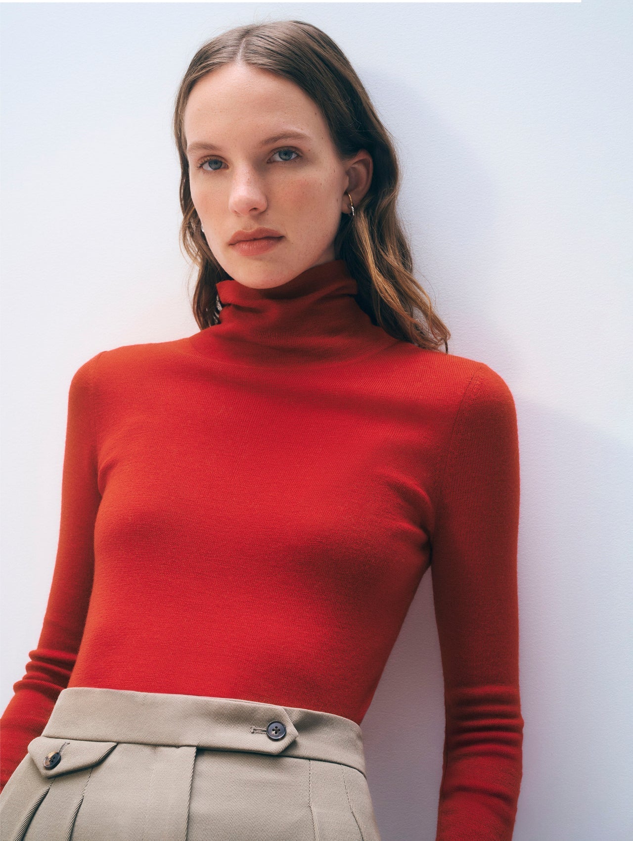 Superfine Fitted Wool Turtleneck Sweater